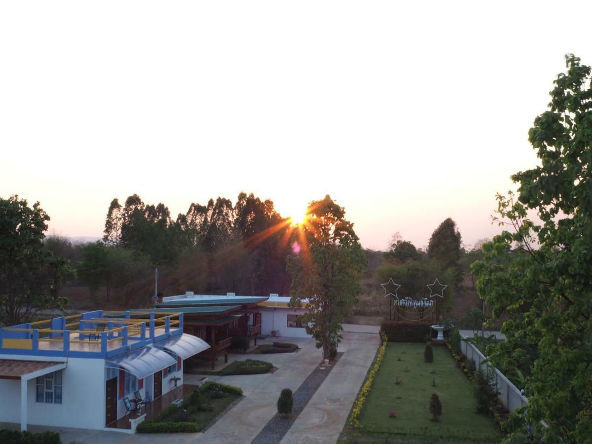 Chomduen Phu Kao Resort Nonszang Kültér fotó